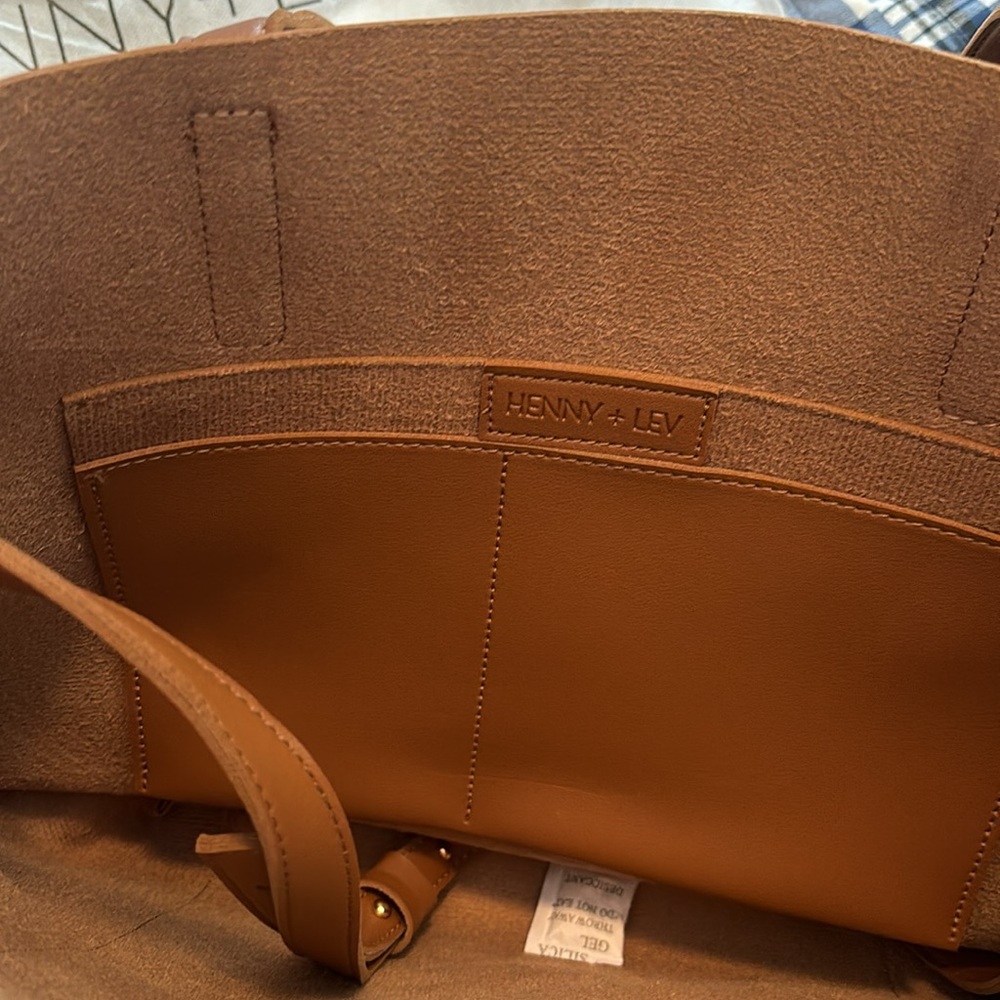 Henny + Lev Tote Bag - Picture 4 of 5